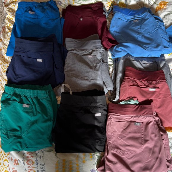 Variety Styles, Sizes, Colors FIGS Scrubs - Picture 2 of 3